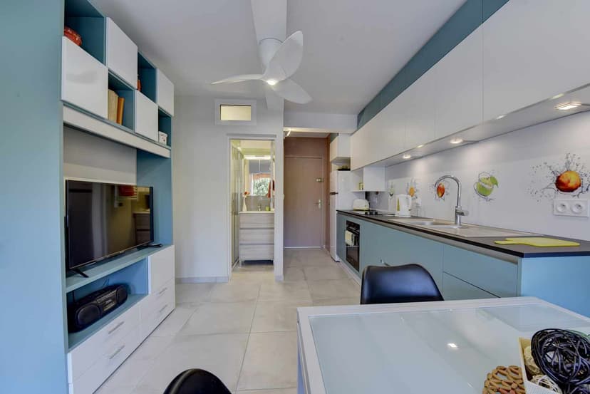 Un nouvel agencement sur mesure pour un appartement optimisé et fluide - Image après 4