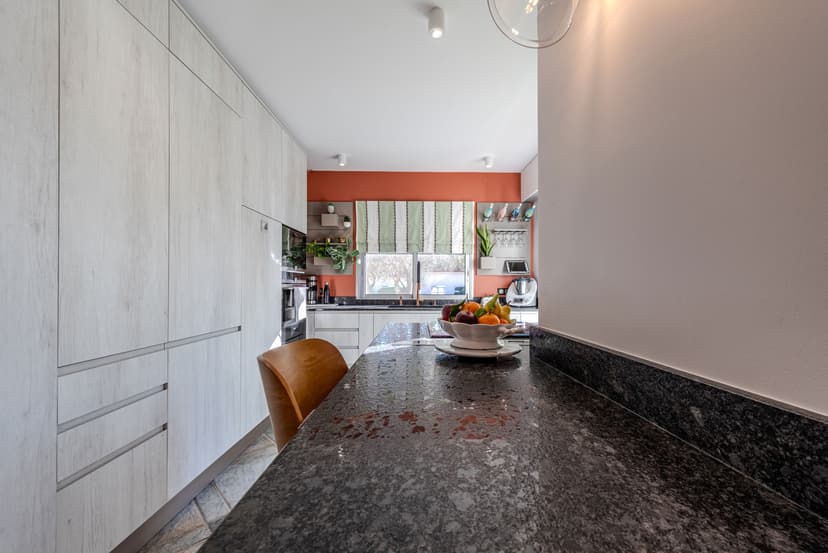 Transformation d’un intérieur ancien en espace moderne et lumineux - Image après 17