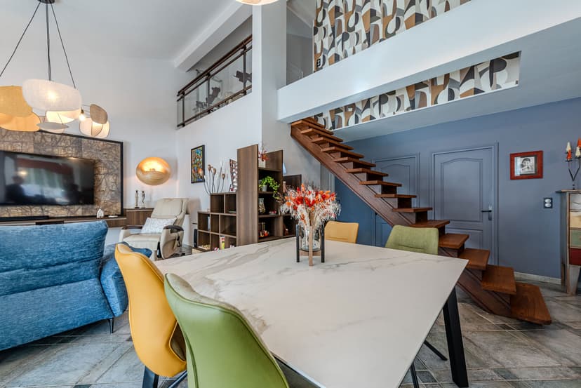 Transformation d’un intérieur ancien en espace moderne et lumineux - Image après 2